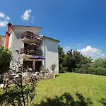 Svoboda 2 By Interhome * Šilo